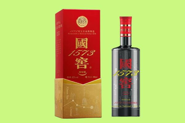 松潘县回收国窖1573.jpg